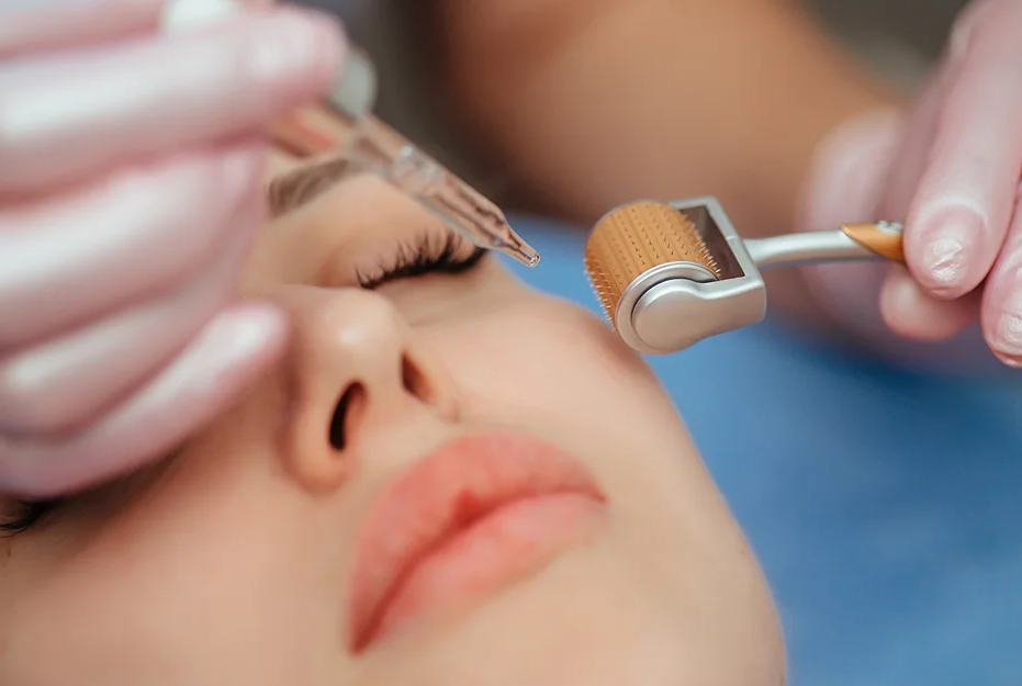 Microneedling Tool (Titanium Microneedles) with FREE Vitamin C Serum