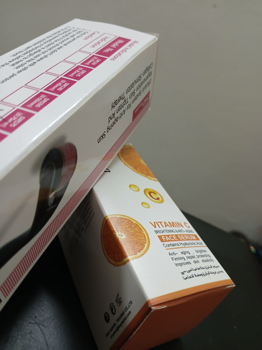 Microneedling Tool (Titanium Microneedles) with FREE Vitamin C Serum