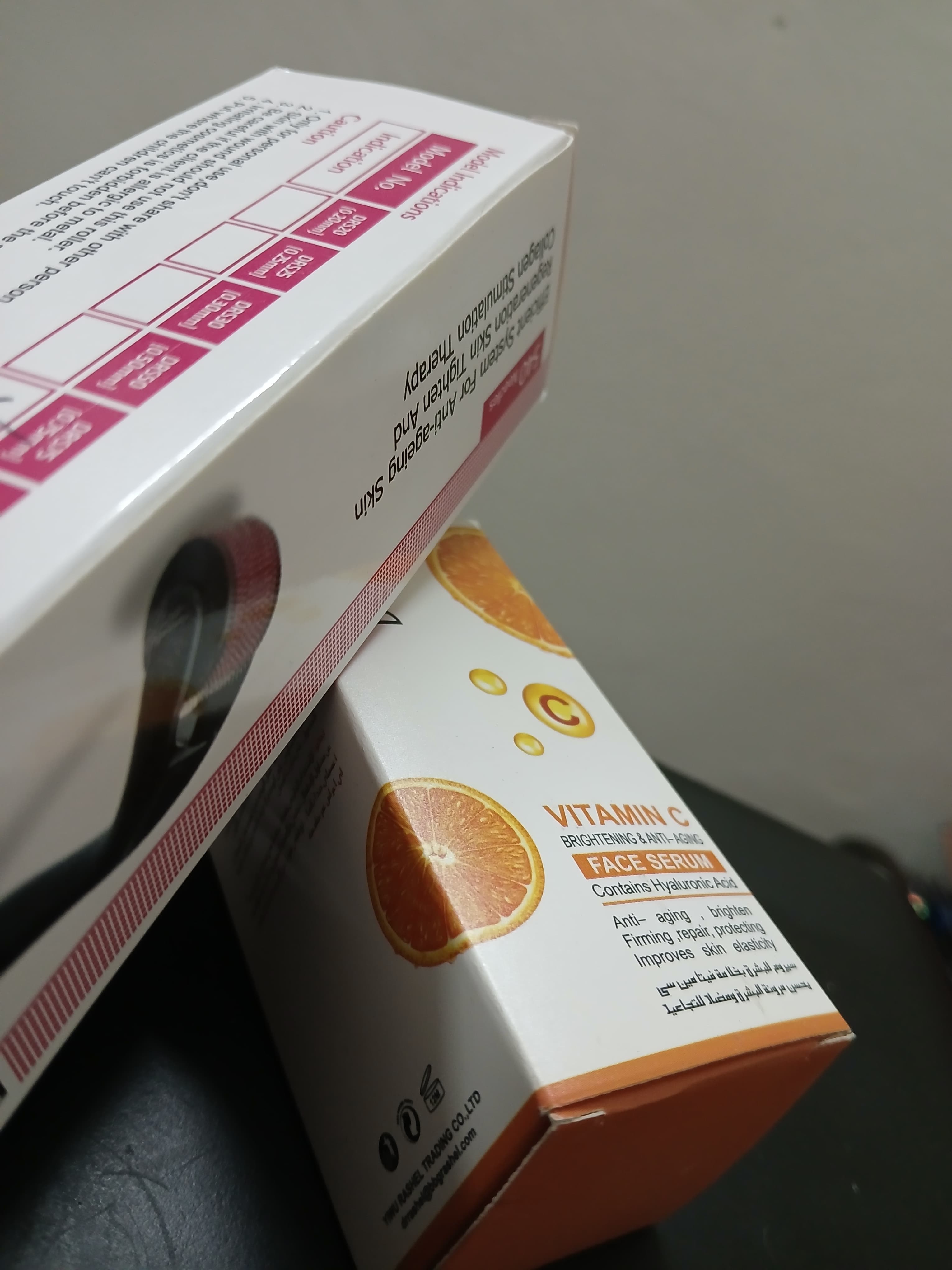 Microneedling Tool (Titanium Microneedles) with FREE Vitamin C Serum